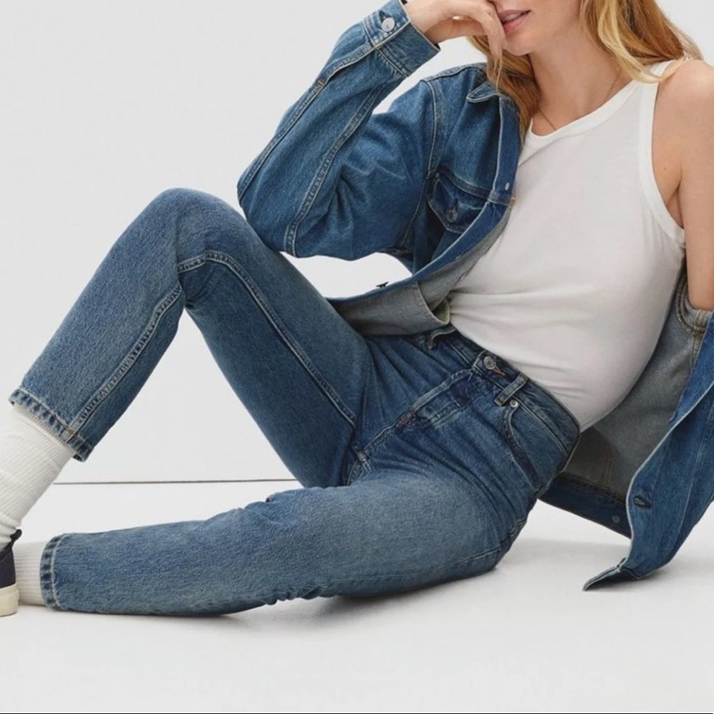 Everlane 90's Cheeky Straight Jean